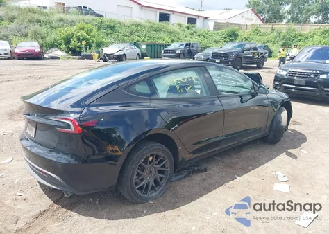 2024 Tesla Model 3 Long Range Dual Motor All-Wheel Drive/Rear-Wheel Drive z USA, uszkodzony, nr VIN 5YJ3E1EA5RF728322